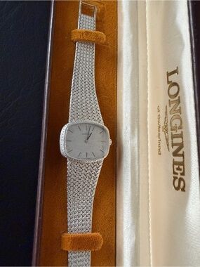 Women’s 18K White Gold Dress Watch
